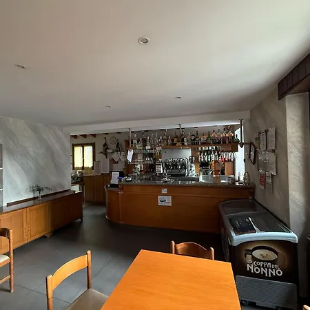 Ristorante מלון Esino Lario